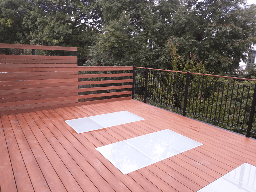 6 Ways to Use Architectural Glass Outdoors